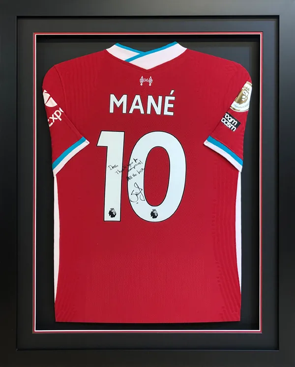 Gold package - Man&eacute; Liverpool framed shirt
