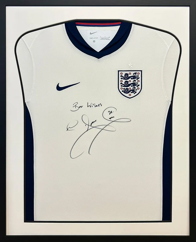 Framed England football shirt - Silver package example