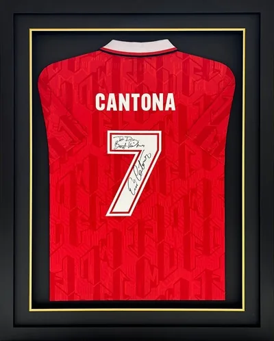 Framed signed Cantona Manchester United football shirt